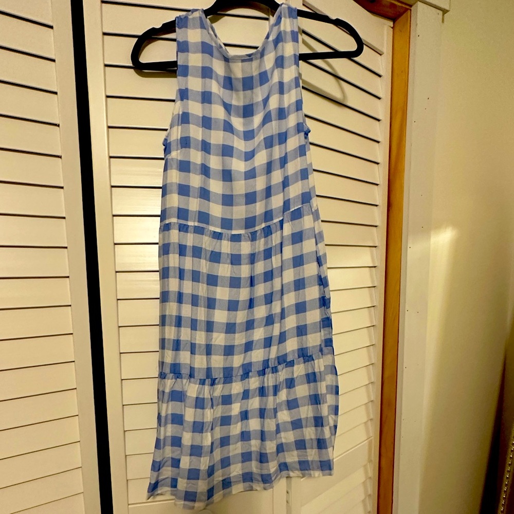 Blue and white patterned dress